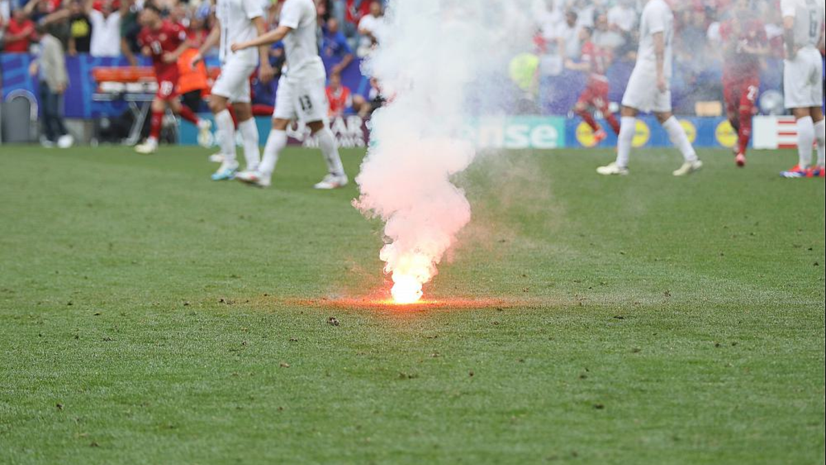 Pyro auf dem Spielfeld bei der EM 2024 (Archiv) - Foto: über dts Nachrichtenagentur