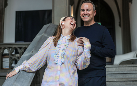 Eine Restaurantrettung gelingt nicht mehr allein - Tim Raue und Frau Katharina Raue treten zusammen an. - Foto: Oliver Berg/dpa Eine Restaurantrettung gelingt nicht mehr allein - Tim Raue und Frau Katharina Raue treten zusammen an. - Foto: Oliver Berg/dpa