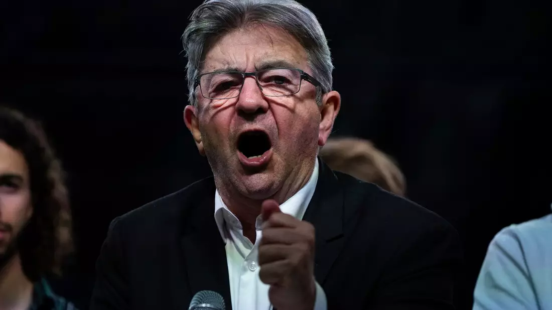 Der Altlinke Jean-Luc Mélenchon strebt weiter an die Macht (Archivbild). - Bild: Louise Delmotte/AP/dpa