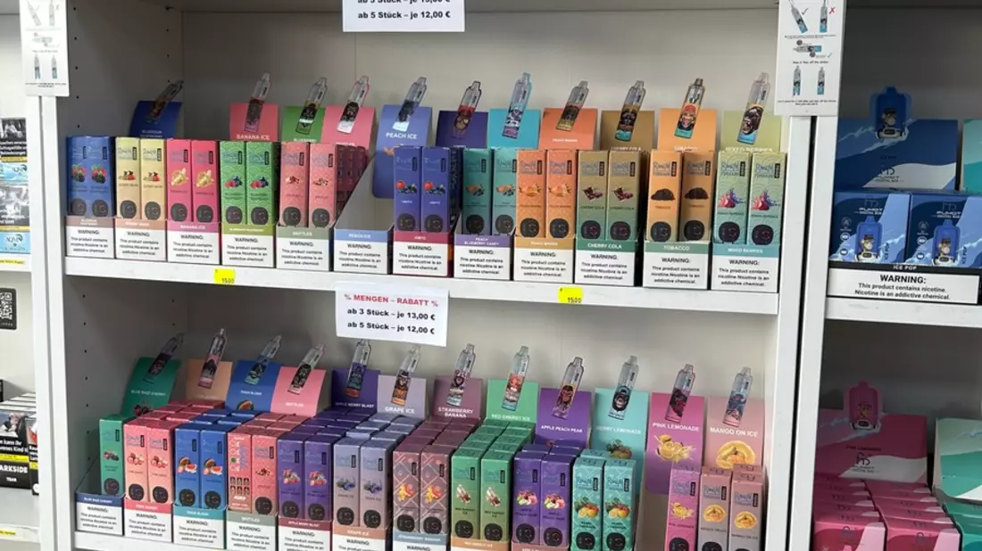 HZA-HN: Vapes und Liquids sichergestellt - Bild: presseportal.de