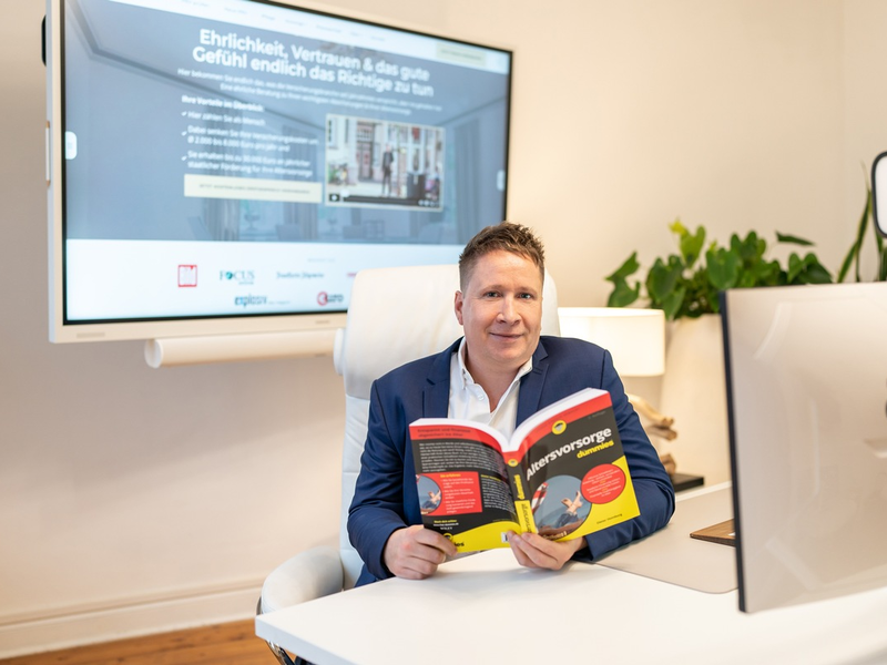 Dieter Homburg: Was privat Krankenversicherte unbedingt wissen sollten, um übermäßige Kosten im Alter zu vermeiden - Foto: presseportal.de