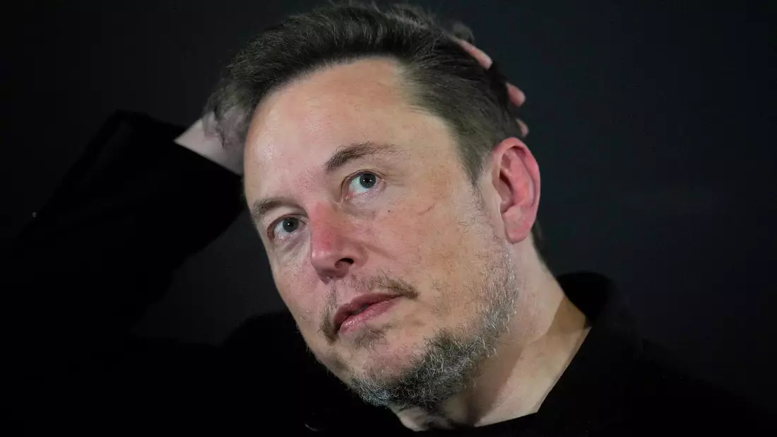  Tech-Milliardär Elon Musk will über den Rückzug von Biden aus dem Präsidentschaftsrennen Bescheid gewusst haben - Bild: Kirsty Wigglesworth/AP/dpa