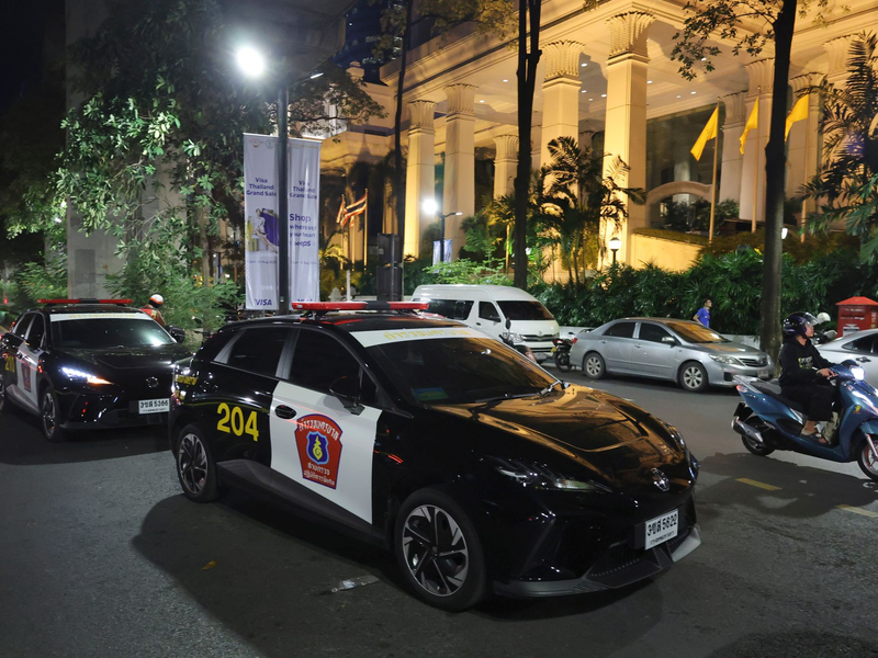Das Hotel liegt mitten im Zentrum der Glitzermetropole. - Foto: Chatkla Samnaingjam/AP