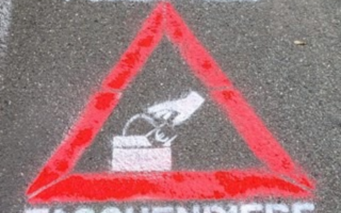 POL-MG: Infostand der Kriminalpolizei am Minto - Foto: presseportal.de