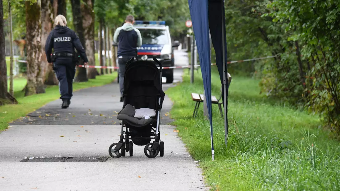 Der kleine Leon war bei einem Spaziergang mit seinem Vater im Hochwasser eines Flusses ertrunken. (Archivbild) - Bild: Georg Köchler/Zoom Tirol/apa/dpa