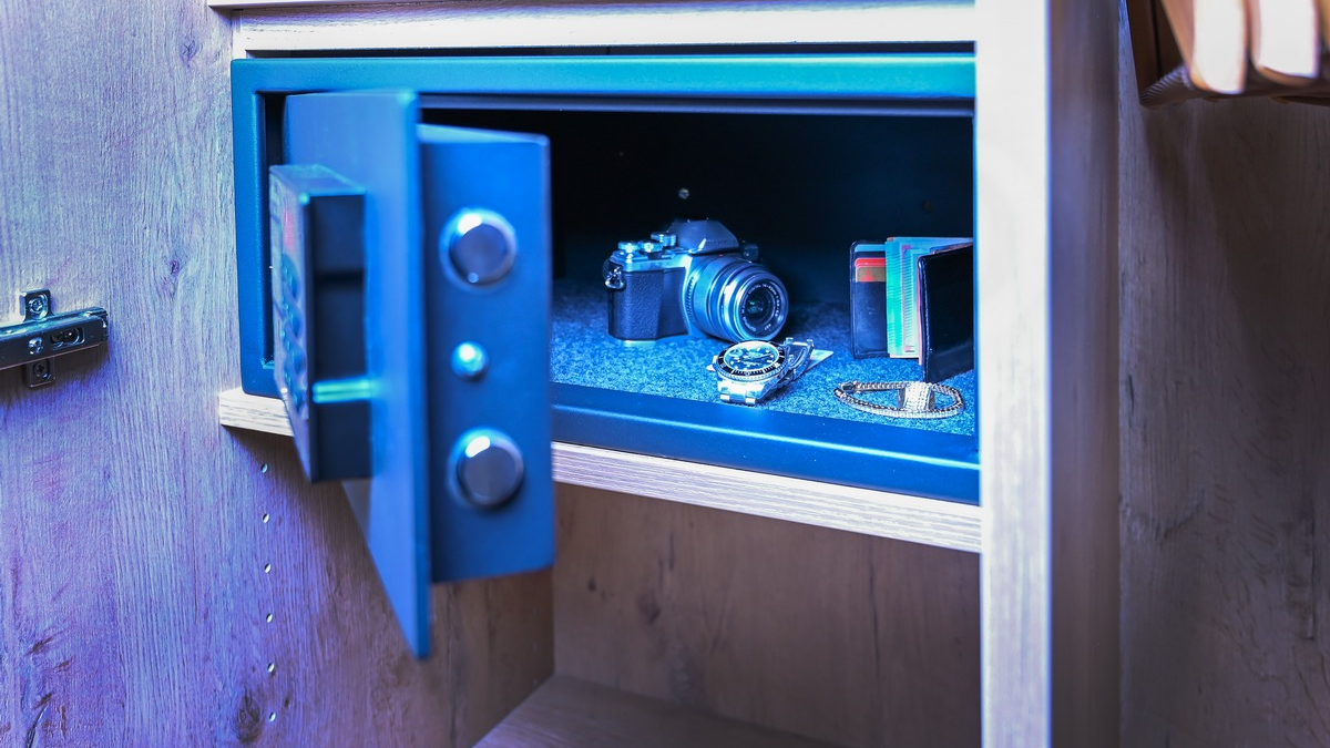 Albtraum statt Traumurlaub: Einbruch im Hotelzimmer - Foto: presseportal.de