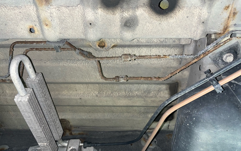 POL-ME: Frischer TÜV trotz Rostlaube - Polizei zieht Transporter aus dem Verkehr - Ratingen - 2407074 - Foto: presseportal.de