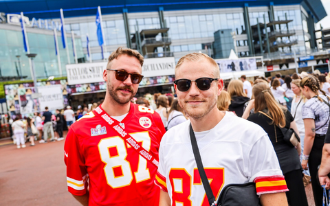 Rund um die drei Swift-Konzerte am 17., 18. und 19. Juli erwartet Gelsenkirchen etwa 200.000 Fans. - Foto: Christoph Reichwein/dpa Rund um die drei Swift-Konzerte am 17., 18. und 19. Juli erwartet Gelsenkirchen etwa 200.000 Fans. - Foto: Christoph Reichwein/dpa