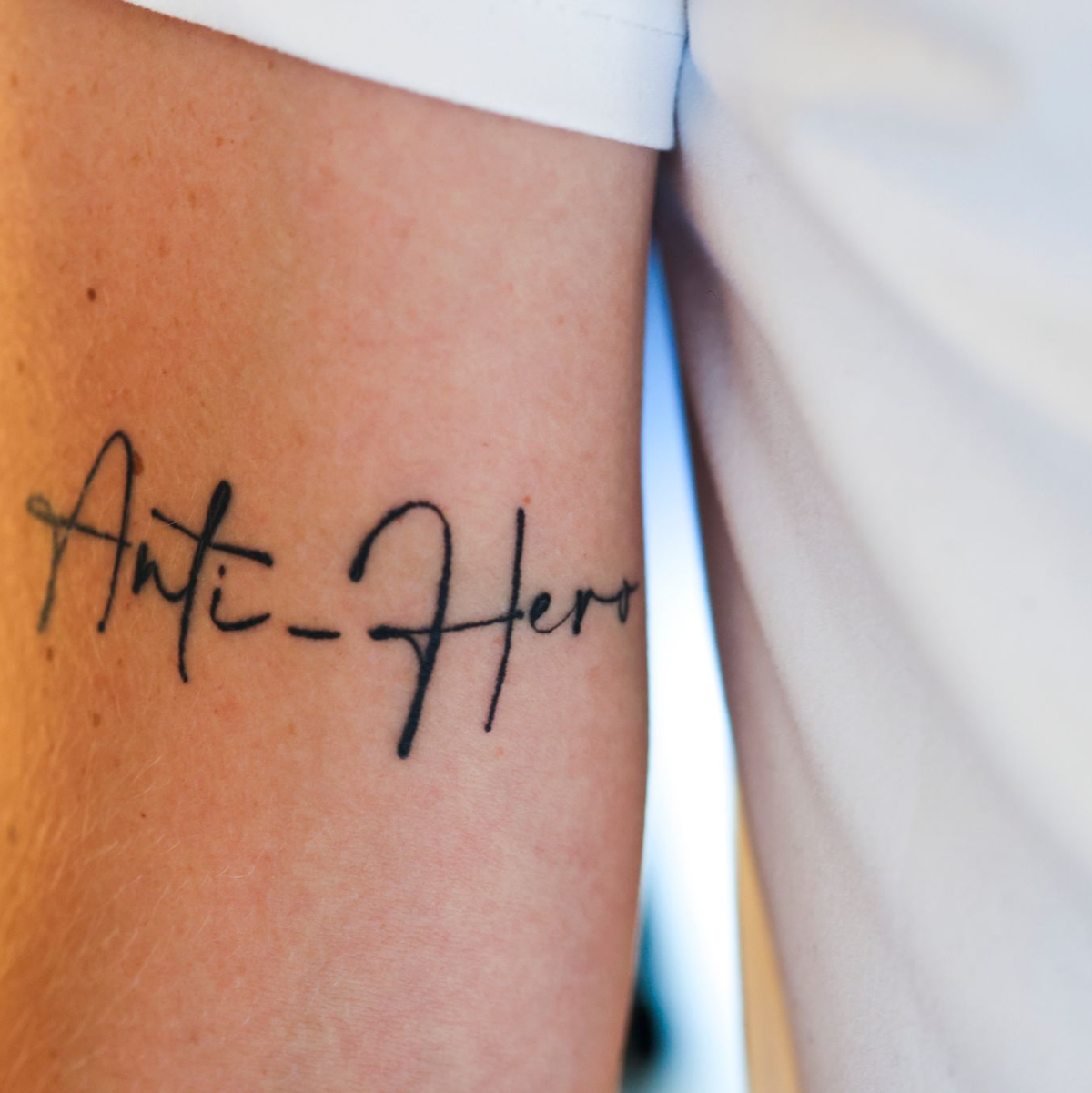 Zum offiziellen Einlass um 16.30 Uhr war der Andrang an der Veltins-Arena bereits groß.  - Foto: Christoph Reichwein/dpa
