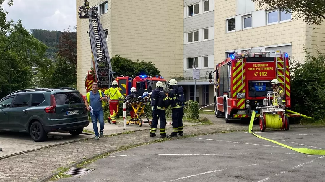 FW-PL: Gemeldete Rauchentwicklung in hohem Wohngebäude - Bild: presseportal.de