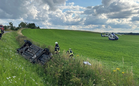 POL-PDWIL: Verkehrsunfall mit drei Schwerverletzten - Foto: presseportal.de