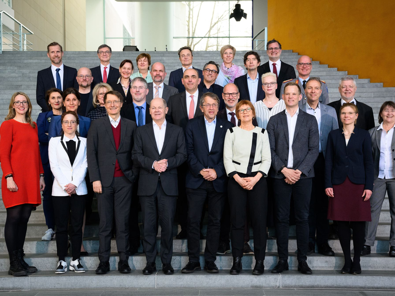 Um das Gesundheitssystem effizienter und krisenfester zu machen, empfehlen die Experten, bestimmte Leistungen auch mal wegzulassen. (Archivbild) - Foto: Bernd von Jutrczenka/dpa