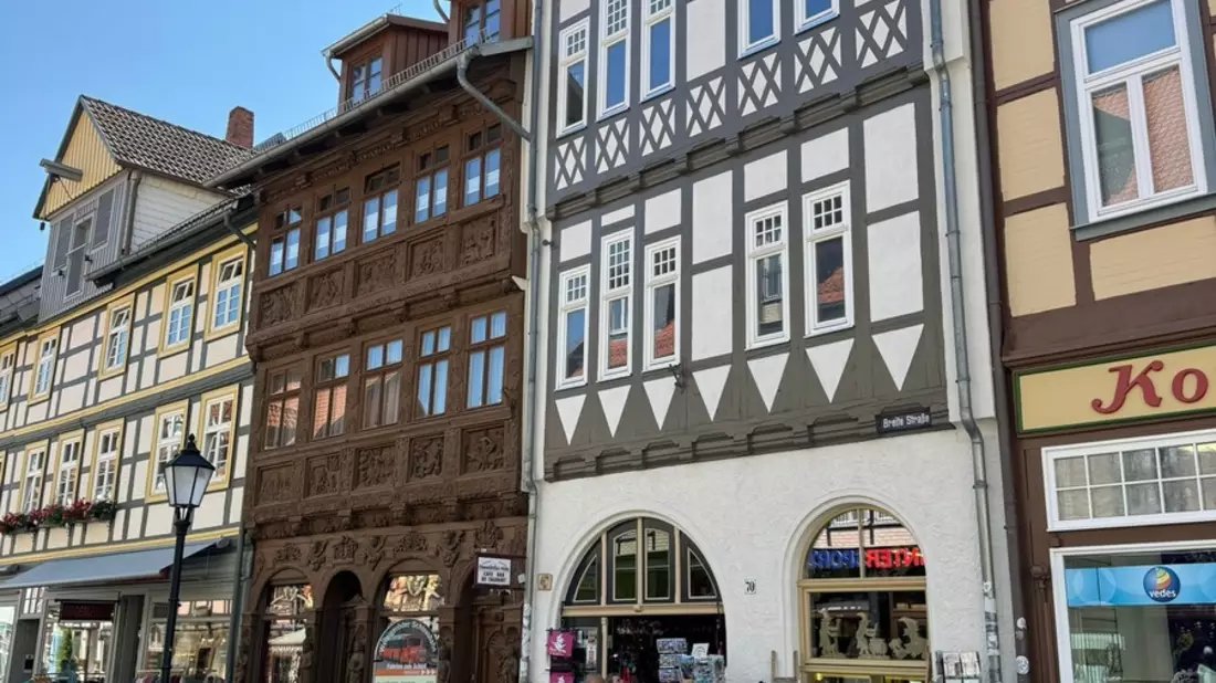 Gebäude- und Wohnungsbaugesellschaft Wernigerode mbH sanierte Fachwerk-Juwel Krummelsches Haus - Bild: presseportal.de