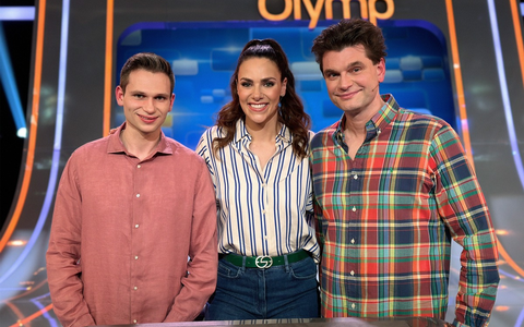 Komiker gegen den Quizduell-Olymp: Fabian Köster und Lutz van der Horst bei Esther Sedlaczek, Quizduell-Olymp am Freitag, 19. Juli, 18:50 Uhr im Ersten - Foto: presseportal.de