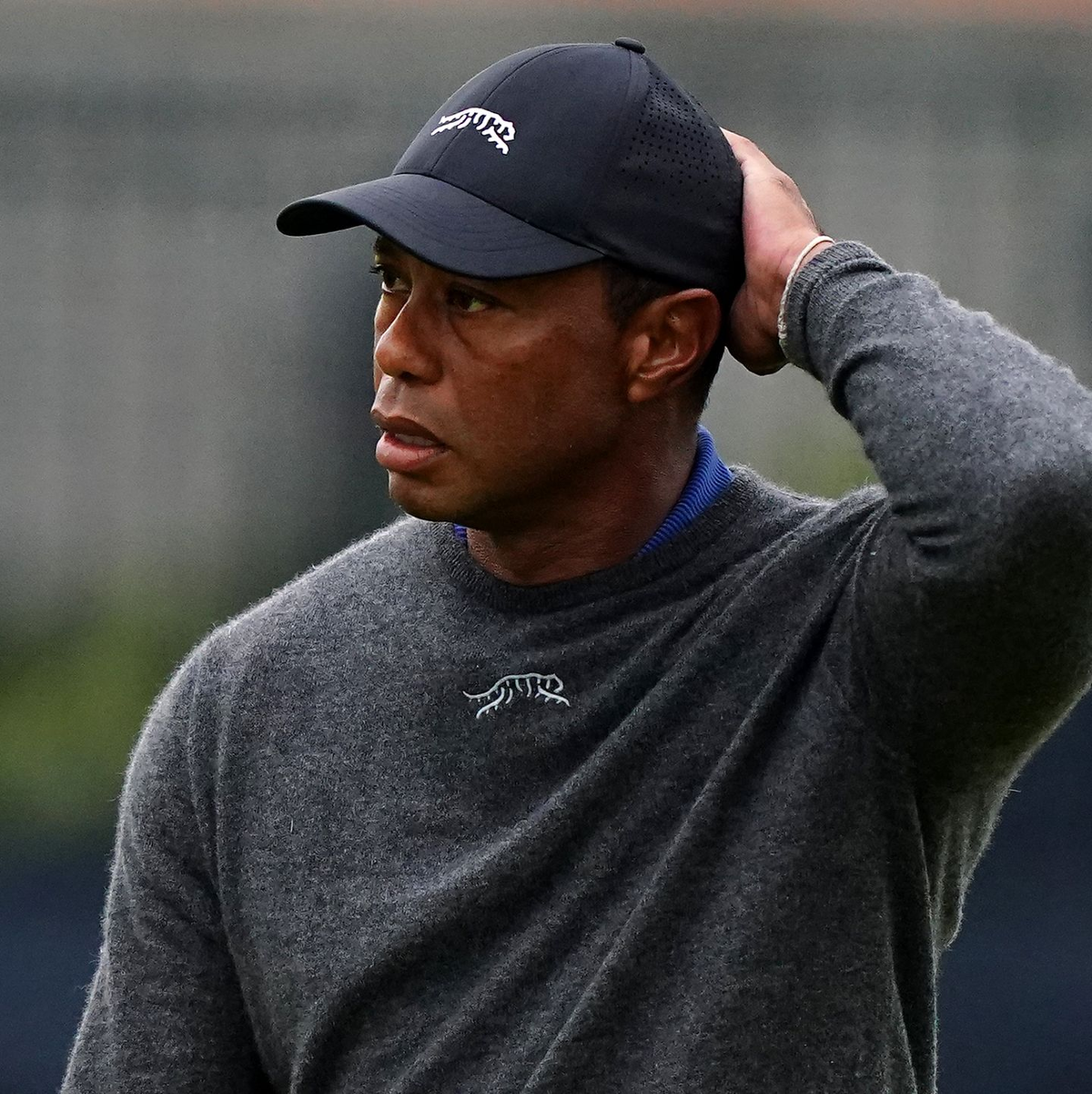 Konnte mit dem ersten Tag der British Open nicht zufrieden sein: Tiger Woods. - Foto: Zac Goodwin/PA Wire/dpa