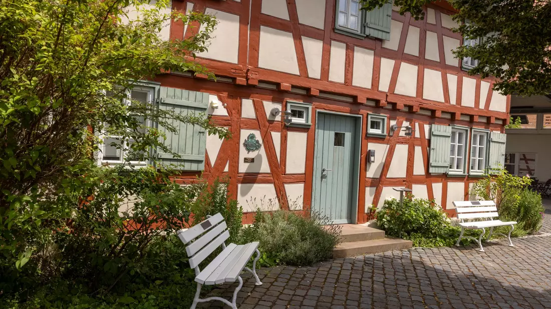 Das Geburtshaus des Namensgebers des Georg-Büchner-Preises steht im südhessischen Riedstadt - Bild: Helmut Fricke/dpa