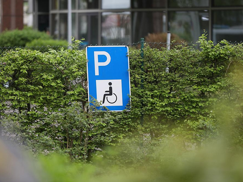 Behinderten-Parkplatz (Archiv) - Foto: über dts Nachrichtenagentur