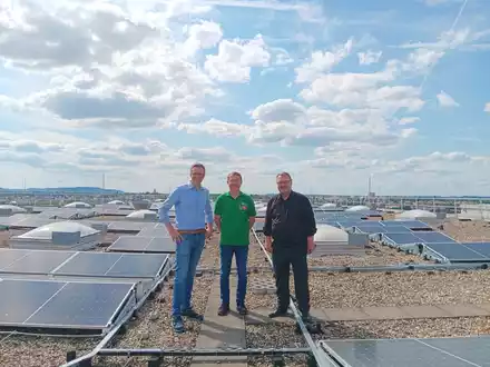 Leistungsstärkste Solaranlage Heilbronns: Knorr-Werk produziert ab August eigenen Grünstrom - Foto: presseportal.de