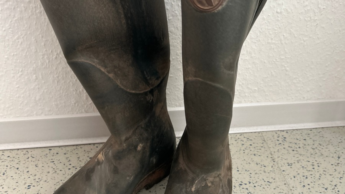 POL-KB: Twistetal-Twiste - Versuchter Zigarettenautomatenaufbruch, Polizei nimmt zwei Tatverdächtige fest - Foto: presseportal.de