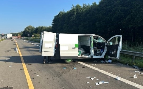 POL-WL: Schwerer Verkehrsunfall auf der A 39 mit Vollsperrung der Autobahn - Foto: presseportal.de