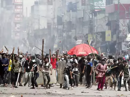 Demonstranten wollen Leistung statt Quoten. (Archivbild) - Foto: Habibur Rahman/ZUMA Press Wire/dpa
