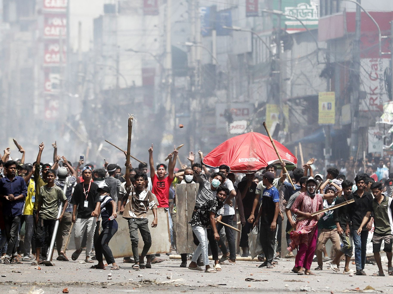 Demonstranten wollen Leistung statt Quoten. (Archivbild) - Foto: Habibur Rahman/ZUMA Press Wire/dpa