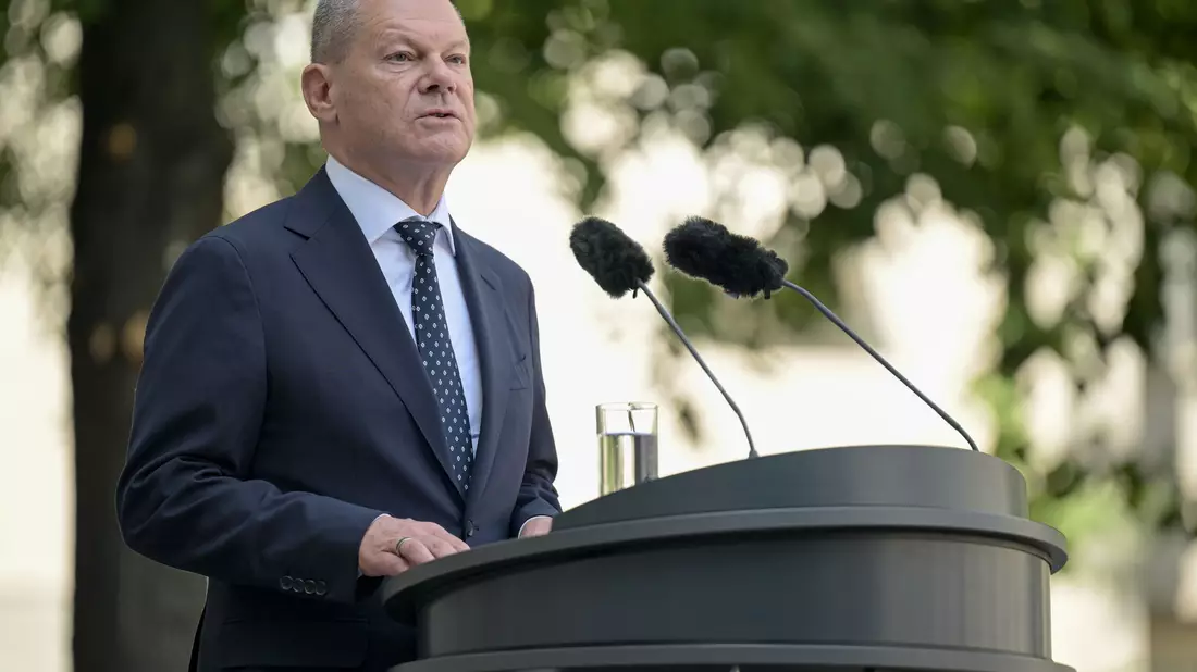 Kanzler Olaf Scholz würdigte den Mut aller Widerstandskämpfer gegen die NS-Diktatur. - Bild: Hannes P. Albert/dpa