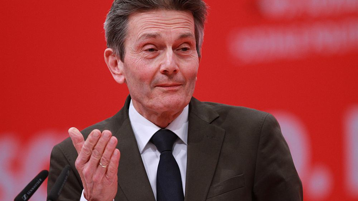 Rolf Mützenich (Archiv) - Foto: über dts Nachrichtenagentur