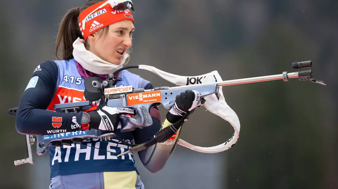 Juliane Frühwirt kämpft sich nach ihrem schweren Unfall mit anschließender Zungentransplantation zurück. - Bild: Sven Hoppe/dpa
