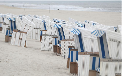 Strandkörbe (Archiv) - Foto: über dts Nachrichtenagentur