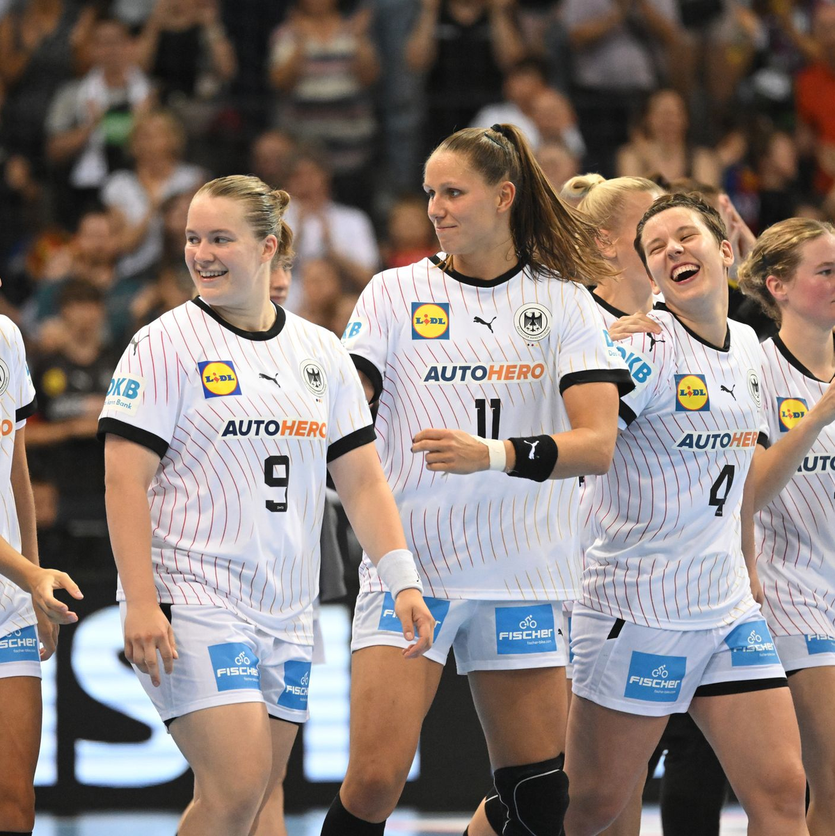 Torhüterin Sarah Wachter überragt beim Sieg über Brasilien. - Foto: Marijan Murat/dpa