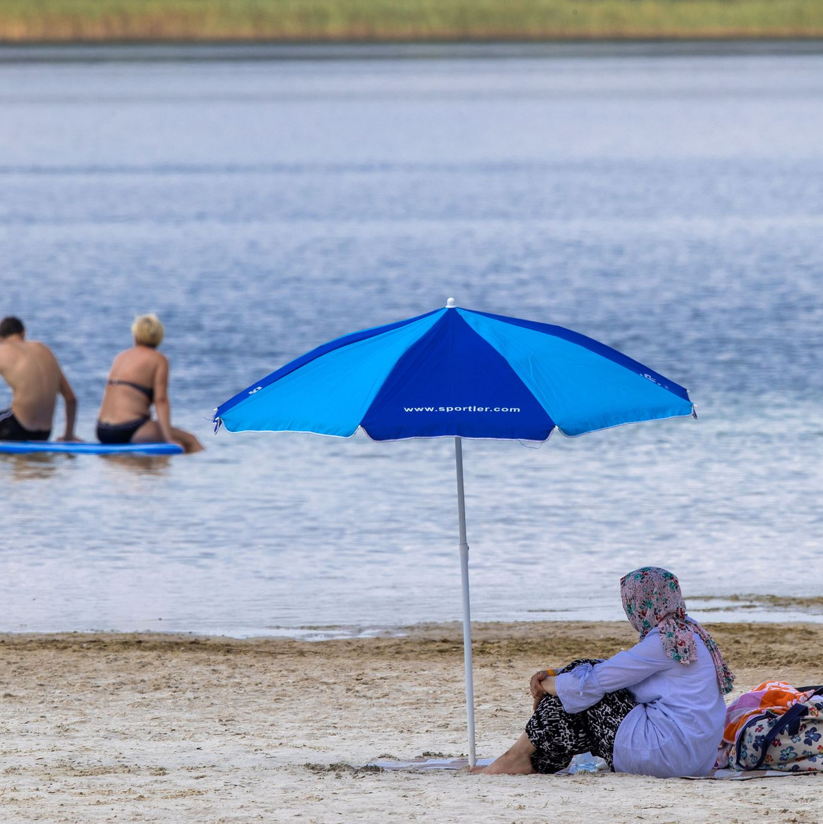 Beim Baden im Neustädter See ist ein 62-Jähriger aus Schwerin ums Leben gekommen.   - Foto: Jens Büttner/dpa-Zentralbild/dpa