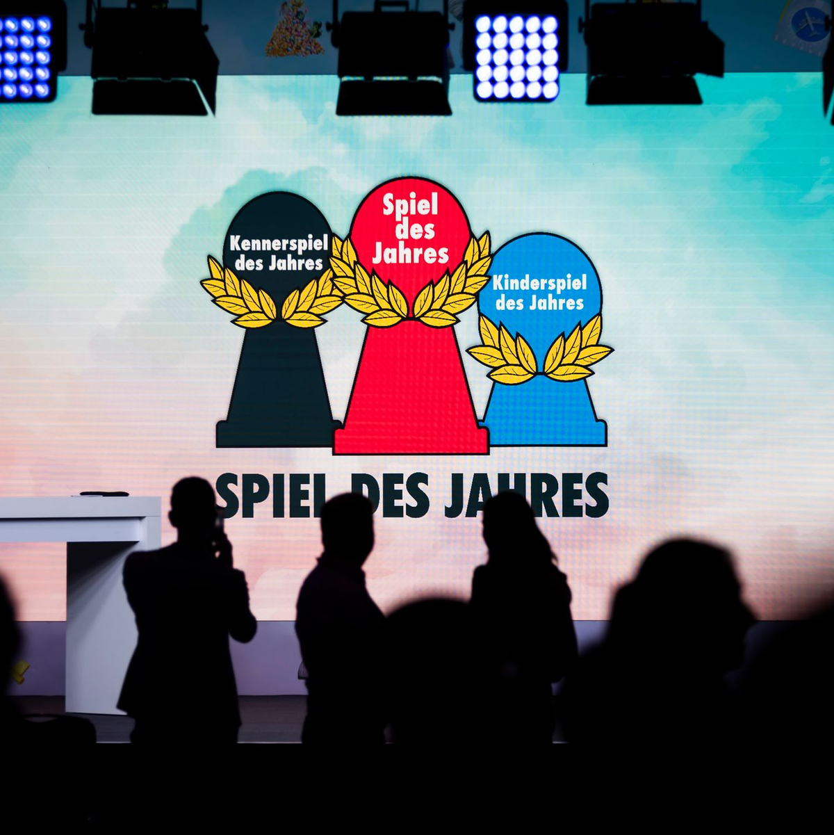 Die Kritikerjury des Vereins «Spiel des Jahres» nominierte «Bomb Busters», «Flip 7» und «Krakel Orakel» für den renommierten Preis. (Archivlbild) - Foto: Christoph Soeder/dpa