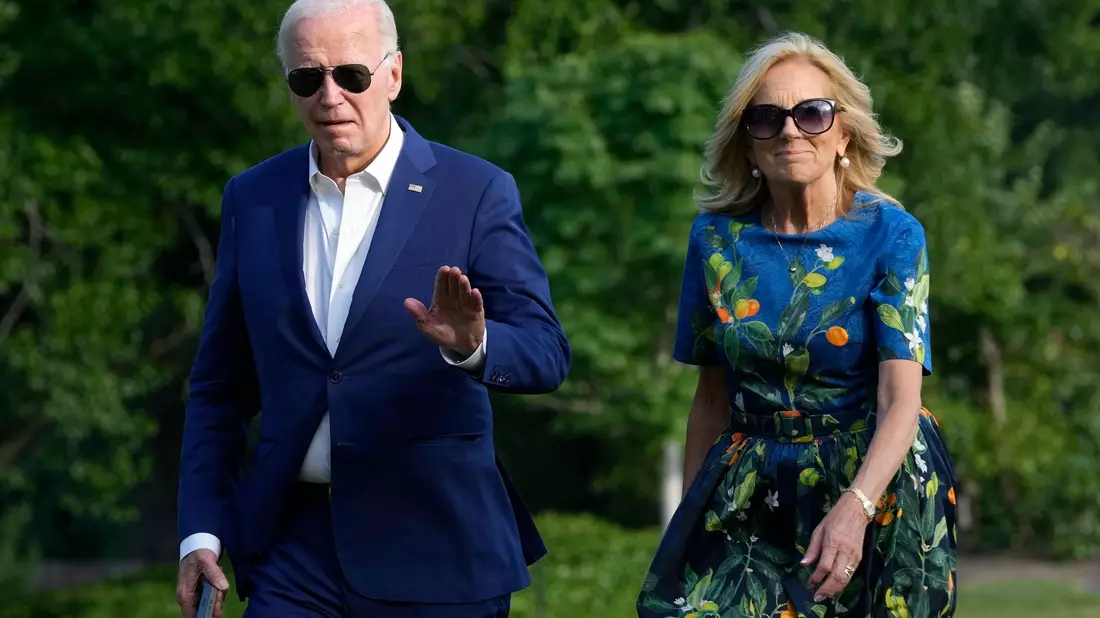 Jill Biden reagierte mit Herzchen auf der Plattform X. (Archivbild) - Bild: Susan Walsh/AP/dpa