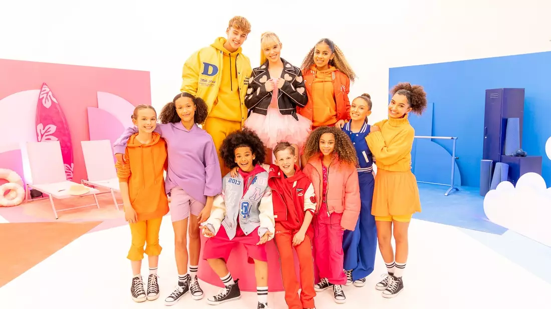 Tanz in die Sommerferien! / KIDZ BOP bringt den perfekten Soundtrack für die Ferienzeit - Bild: presseportal.de