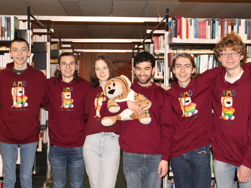 Internationale Mathematik-Olympiade in England: Deutsches Team gewinnt sechs Medaillen - Foto: presseportal.de