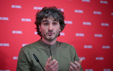 Ates Gürpinar (Linke) fordert eine Bahnreform 2.0 für verlässlichere und billigere Fahrten im Zug (Archivbild). - Foto: Soeren Stache/dpa