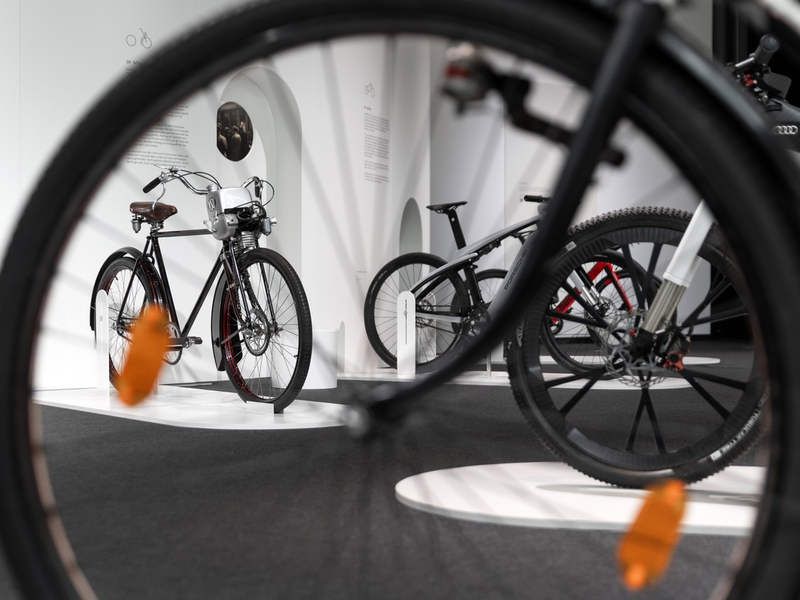 Im Blickfeld: Fahrradausstellung Lenker von morgen ab sofort in der Autostadt zu sehen - Foto: presseportal.de
