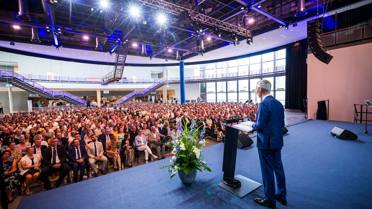 In den Gesellenstand gehoben: 670 Fachkräfte der Hörakustik schließen im Jahr 2024 ihre Ausbildung erfolgreich ab - Foto: presseportal.de