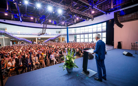 In den Gesellenstand gehoben: 670 Fachkräfte der Hörakustik schließen im Jahr 2024 ihre Ausbildung erfolgreich ab - Foto: presseportal.de