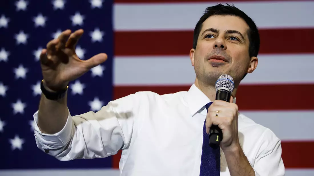 Gilt als großer Hoffnungsträger der Demokraten: Pete Buttigieg. (Archivbild) - Bild: Matt Rourke/AP/dpa