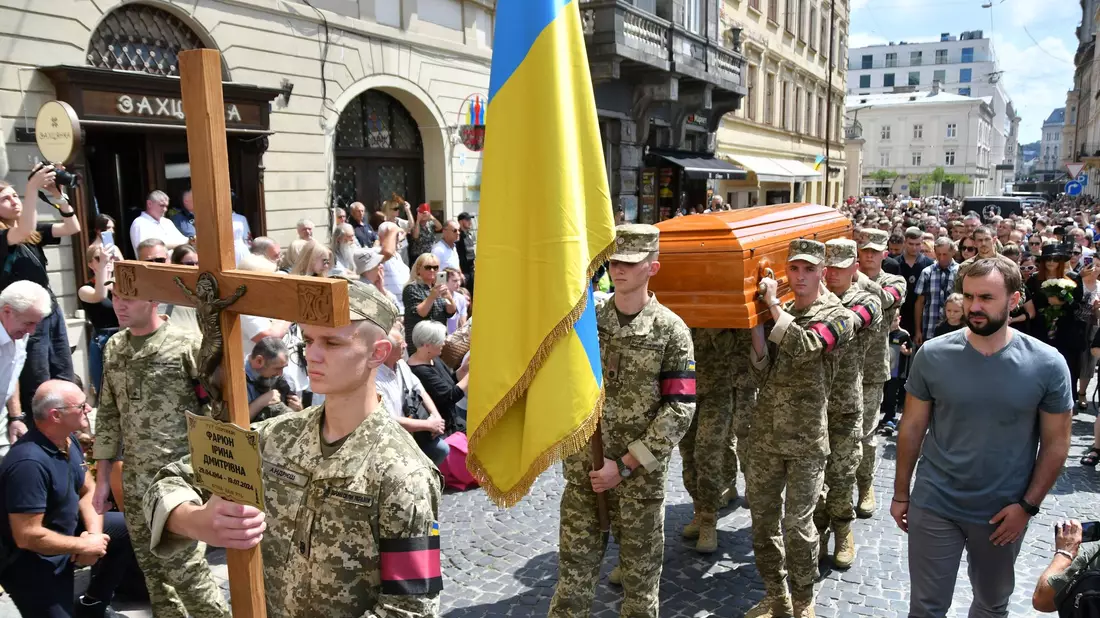Beerdigung der ukrainischen Politikerin Farion - Bild: Mykola Tys/AP/dpa