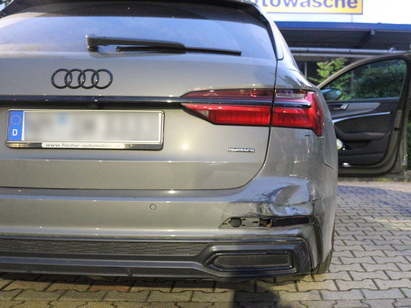 POL-HF: Unfallflucht auf Parkplatz vom Schnellrestaurant- Verkehrskommissariat ermittelt - Foto: presseportal.de