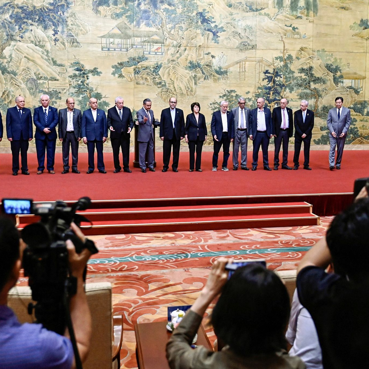 Unterzeichnungszeremonie in Peking - Foto: Pedro Pardo/Pool AFP via AP/dpa