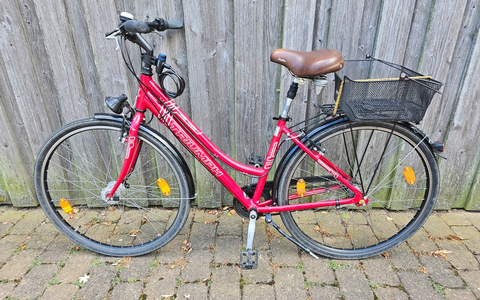 POL-HK: Neuenkirchen: Wem gehört dieses Fahrrad? (Foto); Soltau: Taschendieb gestellt; Soltau: Körperverletzung, Widerstand und tÀtlicher Angriff - Foto: presseportal.de POL-HK: Neuenkirchen: Wem gehört dieses Fahrrad? (Foto); Soltau: Taschendieb gestellt; Soltau: Körperverletzung, Widerstand und tÀtlicher Angriff - Foto: presseportal.de