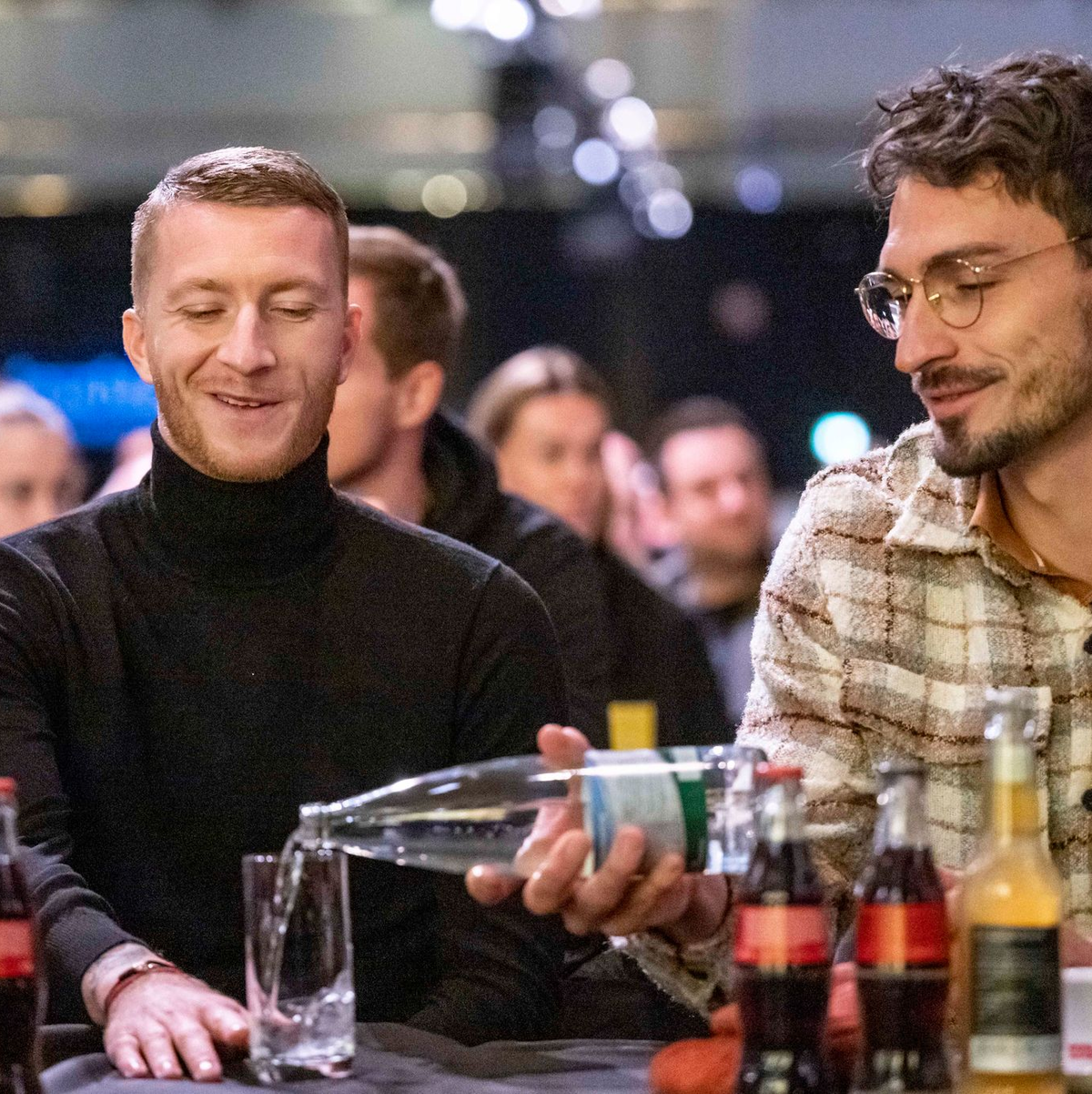 Nach Jahren beim BVB hinterlassen Marco Reus und Mats Hummels beim Revierclub große Lücken - nicht nur sportlich.  - Foto: David Inderlied/dpa