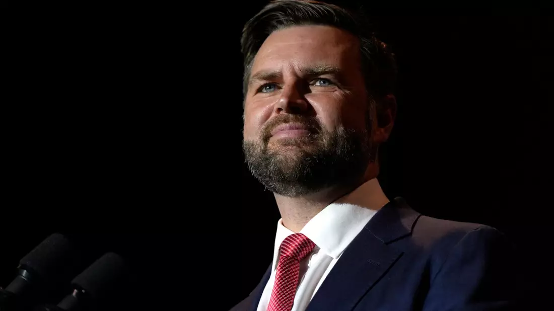 Als Autor begehrt, als Politiker mstritten: J.D. Vance. (Archivbild) - Bild: Julia Nikhinson/AP