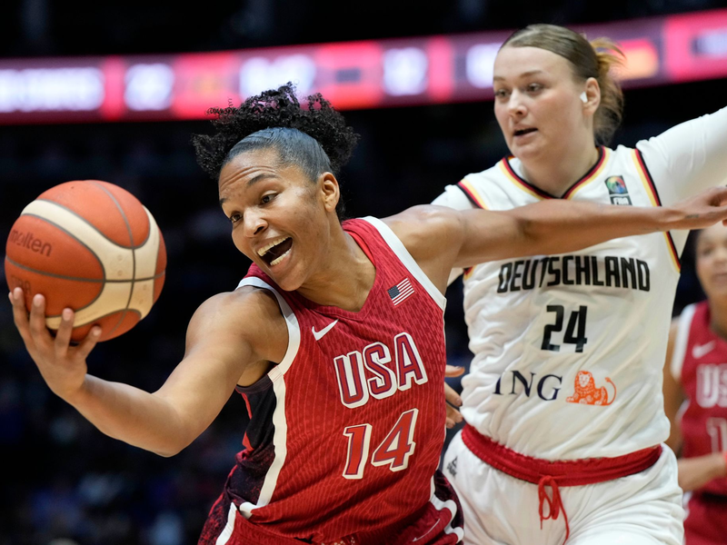 Alyssa Thomas und die US-Frauen sind Topfavorit auf Gold. - Foto: Alastair Grant/AP