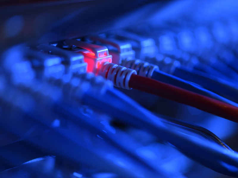 Hacker verüben auch im Krieg zwischen Russland und der Ukraine immer wieder Angriffe. (Symbolbild) - Foto: Felix Kästle/dpa