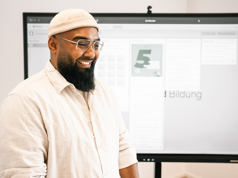 Belastbare Mitarbeiter für die freie Wirtschaft: So sorgt Stevan Bimbasic für gesunde und stabile Teams und Führungskräfte - Foto: presseportal.de